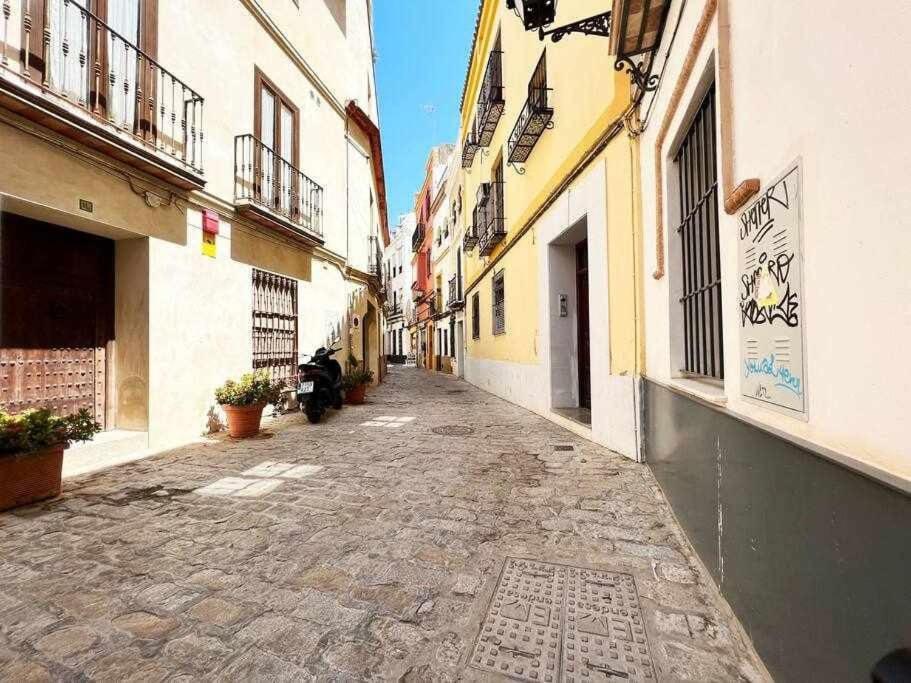 Aym Places Buen Viaje Parking Incluido Apartment Seville Luaran gambar